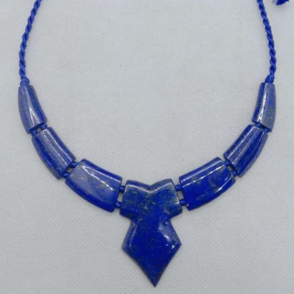 Lapis Lazuli Choker: Vintage Tribal Jewelry with Stones - Picture 4 of 9
